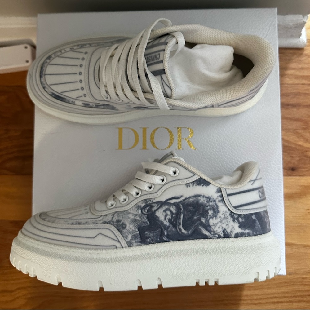 AUTHENTIC Dior Addict sneakers size 38 (US Women’s 8)
